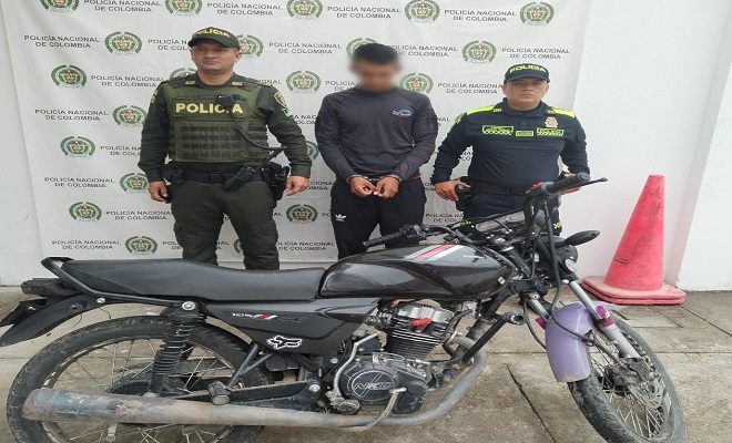 La Policía Nacional captura a un hombre en flagrancia por el delito de receptación