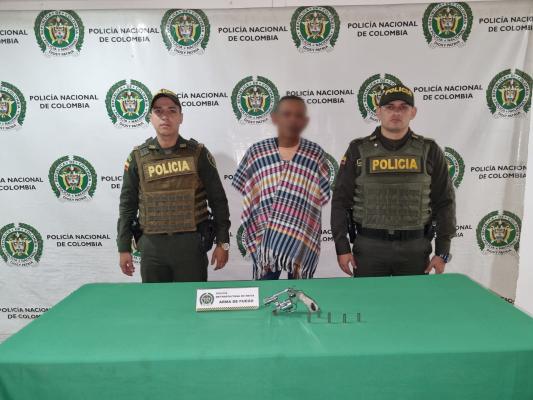 Policía Nacional capturó un hombre en flagrancia con un arma de fuego ilegal