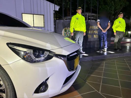 Policia Nacional, logra la recuperacion de un vehículo en el corregimiento El Juncal