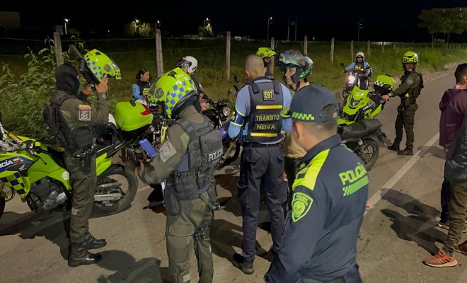 La Policía Nacional realiza planes de control a motociclistas en piques ilegales 
