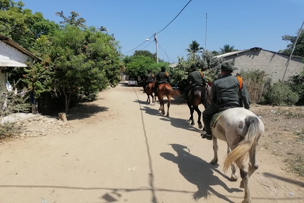 Policía realiza patrullaje para prevenir el abigeato 