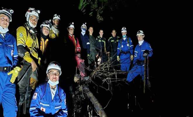 Bomberos y Cruz Roja controlan incendio forestal en una vereda del municipio del Líbano