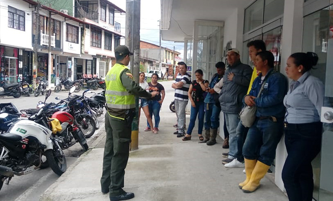 Con-mi-Policía-del-Cuadrante-prevengo-el-hurto-de-mi-motocicleta