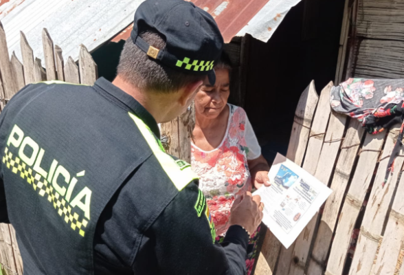“Prevenir es Mejor”, Policía adelanta campañas de prevención y censos en las zonas de influencia del volcán Nevado del Ruiz