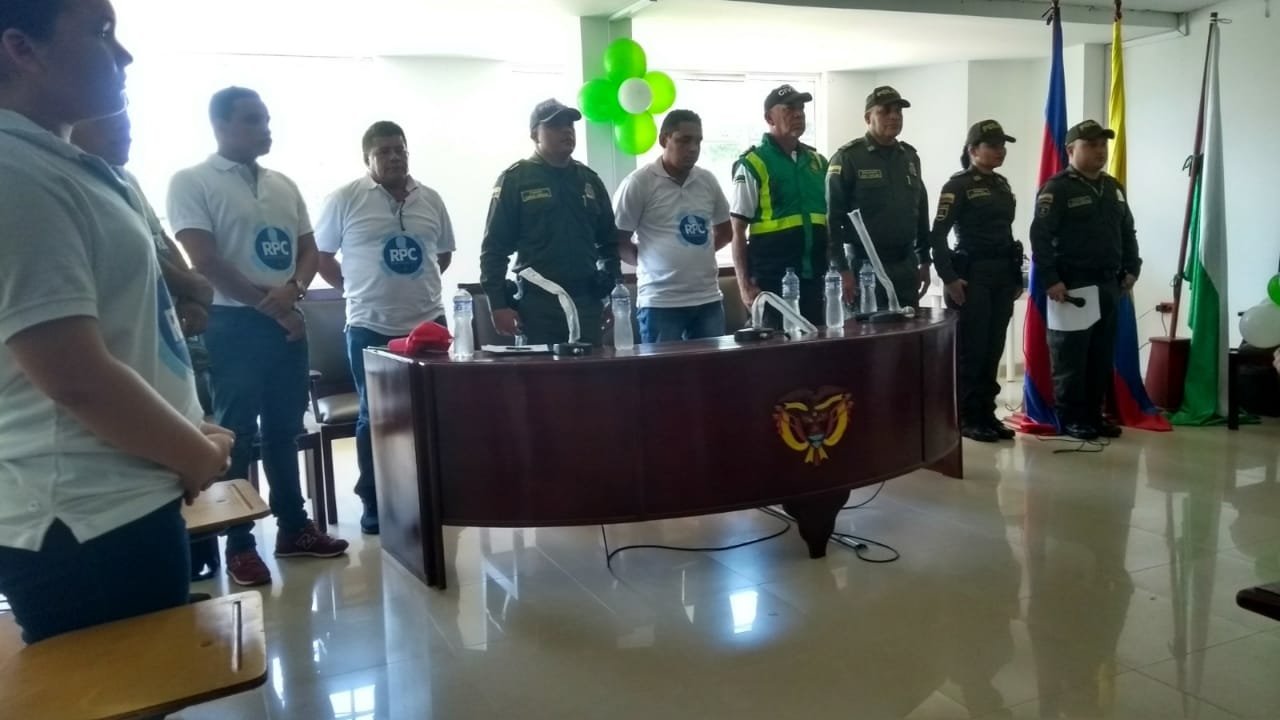 encuentro de frentes de seguridad-tenerife-red de participación cívica-magdalena-prevención-participación ciudadana-plan de choque-el que la hace la paga