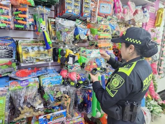 Se aprehendió mercancías por un valor aproximado de mil millones de pesos en la capital del país