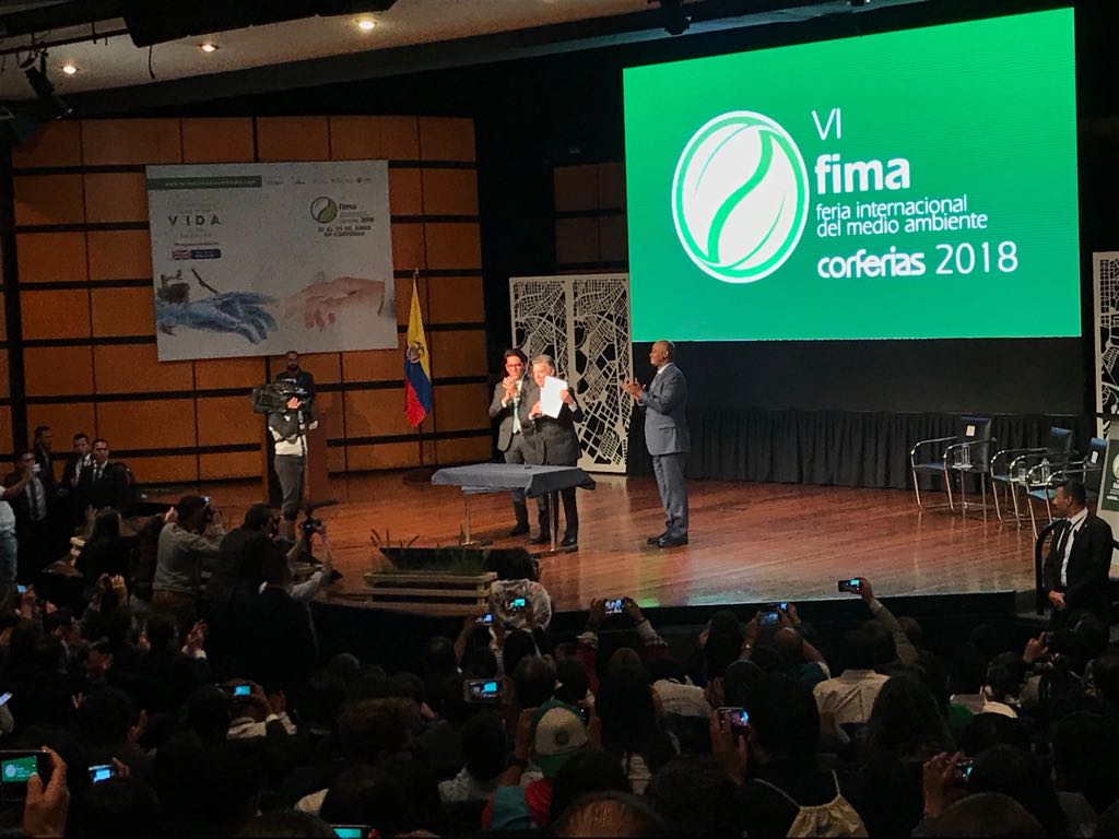 protegiendo-el-presente-y-futuro-de-los-colombianos3