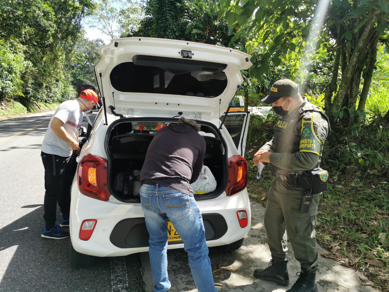 Puente_Festivo_Sagrado_Corazon_1