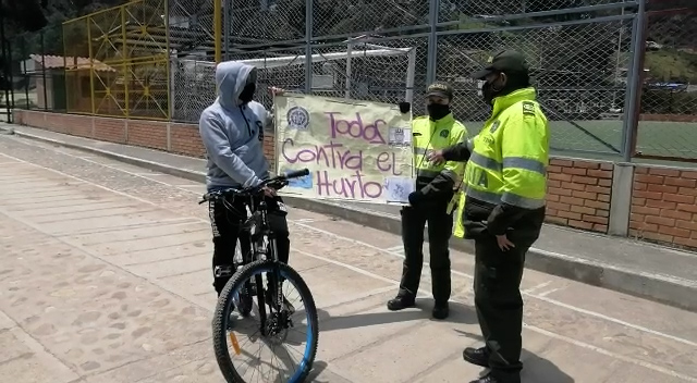 Realizamos_campaña_contra_el_hurto_a_bicicletas_4