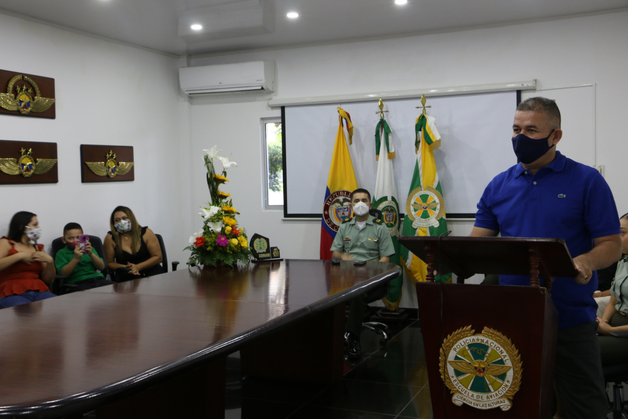 ¡Compromiso, constancia y lealtad!