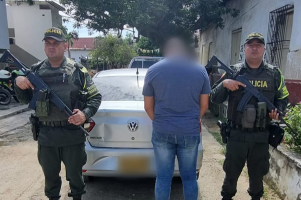 Recuperación vehiculo en San Jacinto.