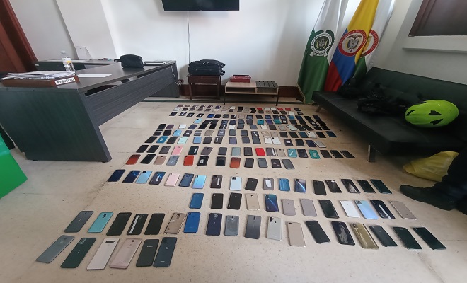 recuperados-250-celulares-5-laptop-y-3-computadores