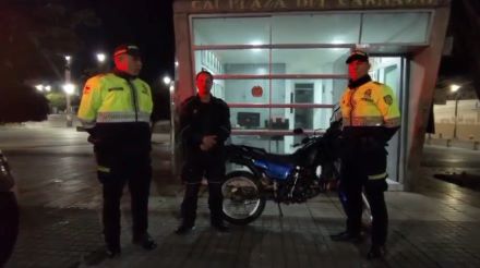 La oportuna reacción policial permitió la recuperación de un automotor 