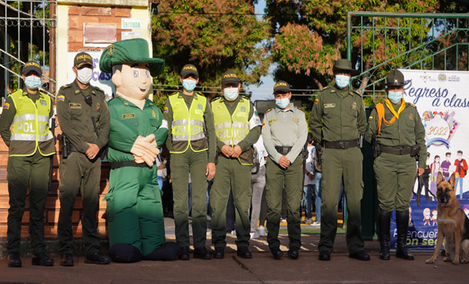 Acompañamiento a los estudiantes que finalizaron su periodo vacacional