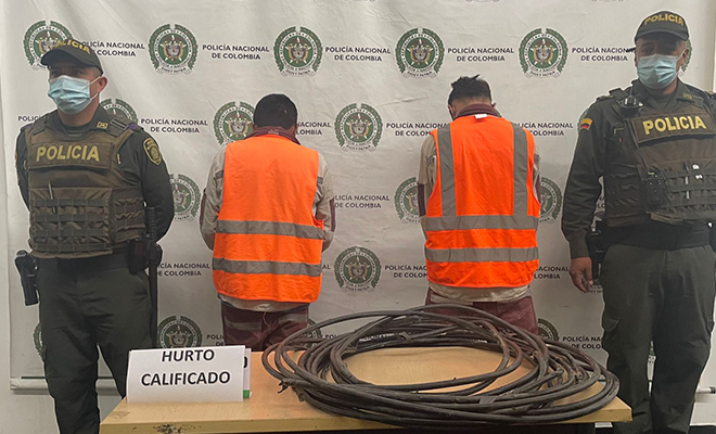 Capturados por hurto de cable en Medellín