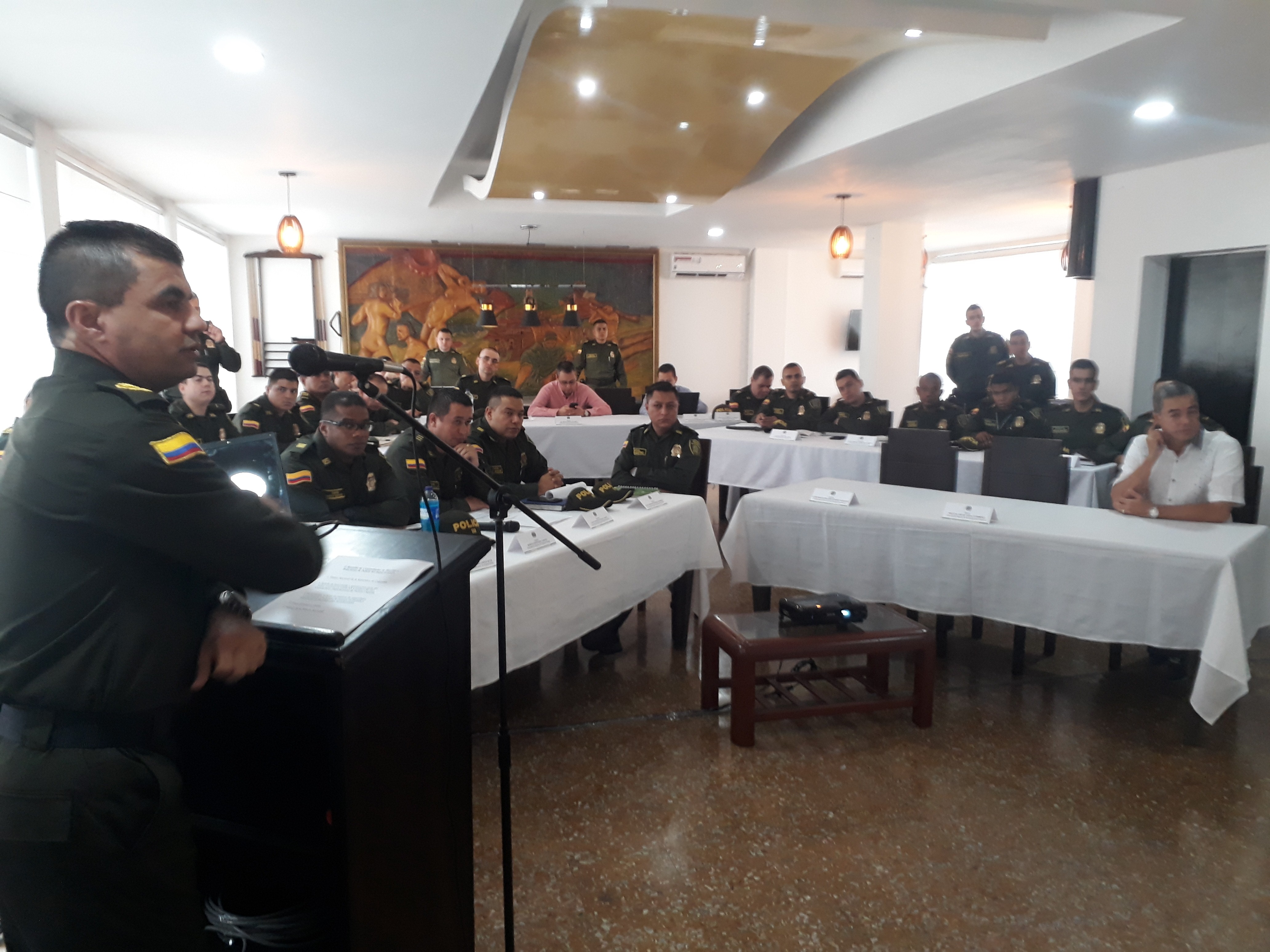 reunion-comandantes-mti-florencia