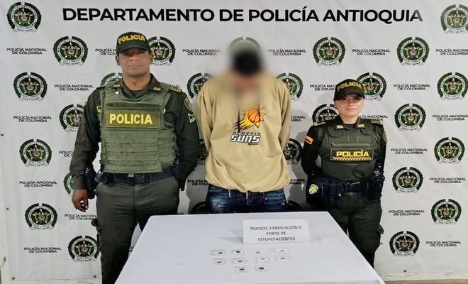 Cuatro capturados, uno con 23 antecedentes por porte ilegal de armas