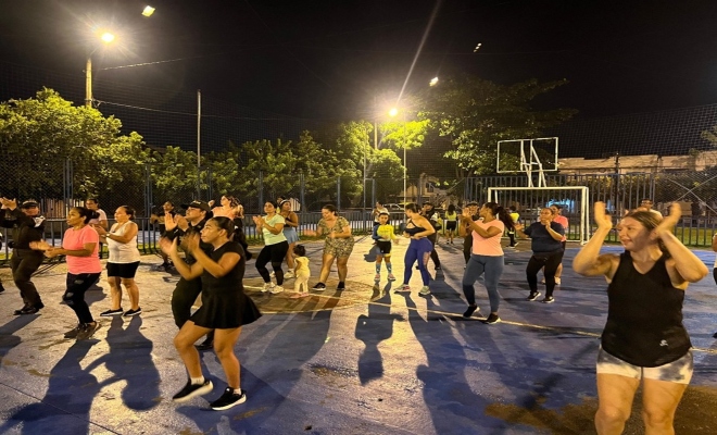 La policía comunitaria fortalece lazos con la comunidad