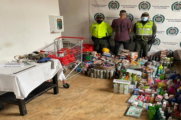 Elementos incautados en saqueos.