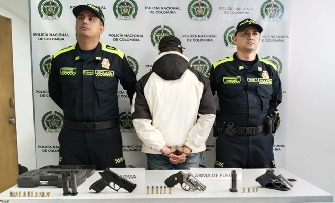 tres armas de fuego incautadas tras 4 allanamientos 