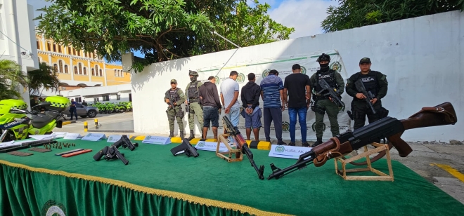 En articulación con la Fiscalía, nuestras unidades del Gaula desarrollaron allanamientos en los barrios Las Malvinas, El Bosque, de Barranquilla, y La Central, de Soledad