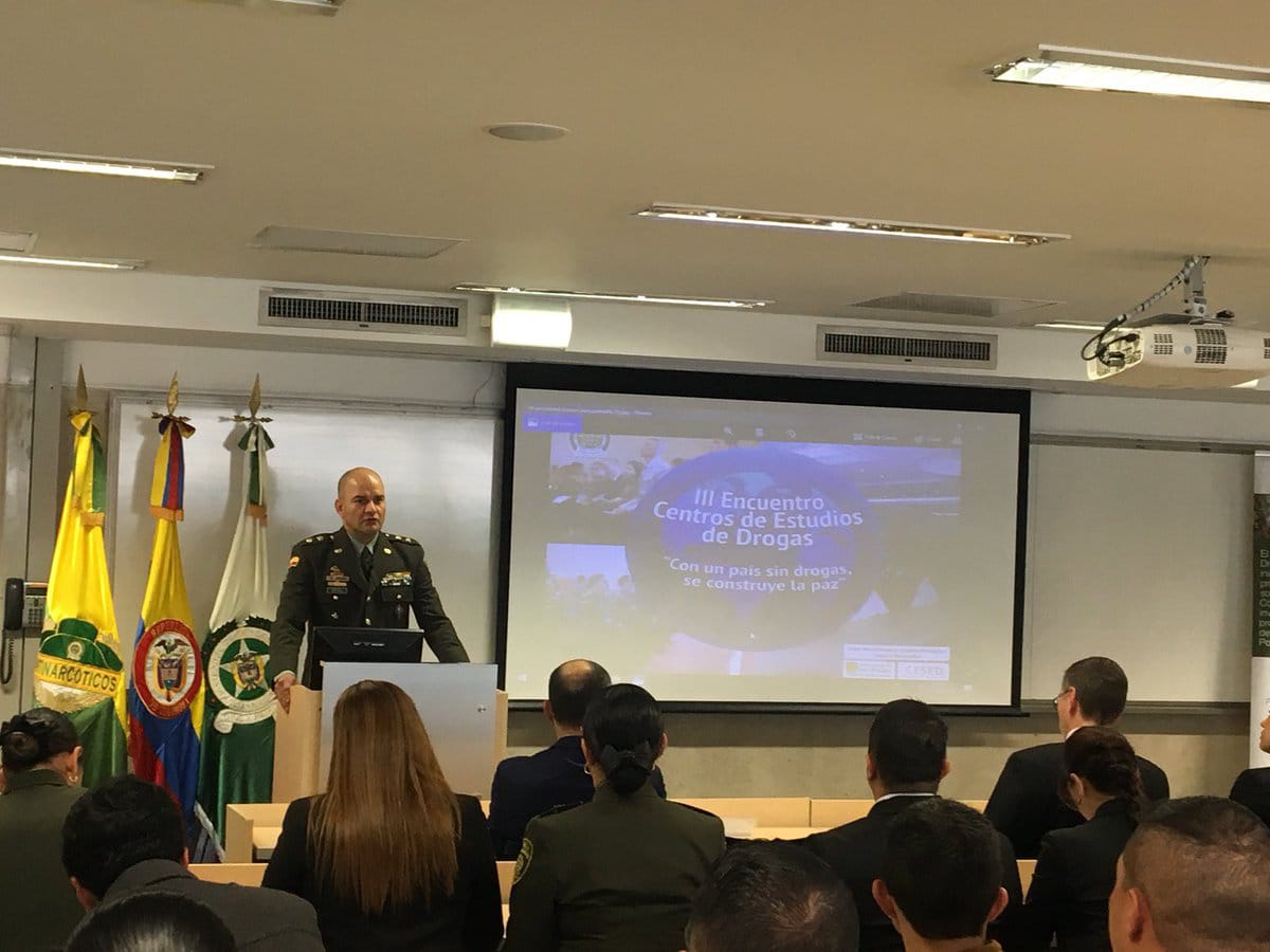 Tercer-encuentro-de-centros-de-estudios-de-drogas-bajo-el-lema-“con-un-país-sin-drogas-se-construye-la-paz”