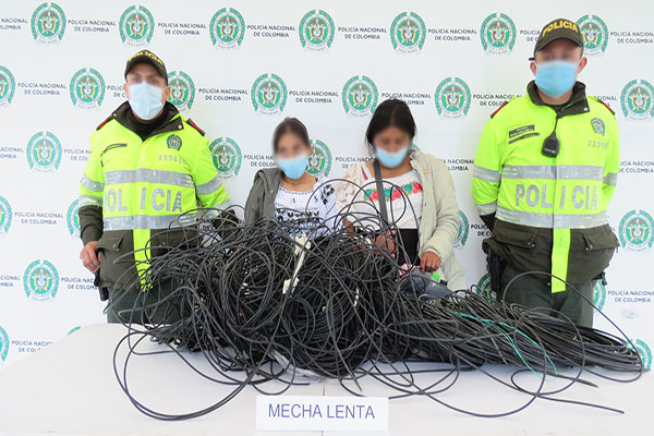  transportando_explosivos