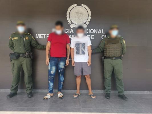 Los capturados se movilizaban en un vehículo en el barrio Ceci   