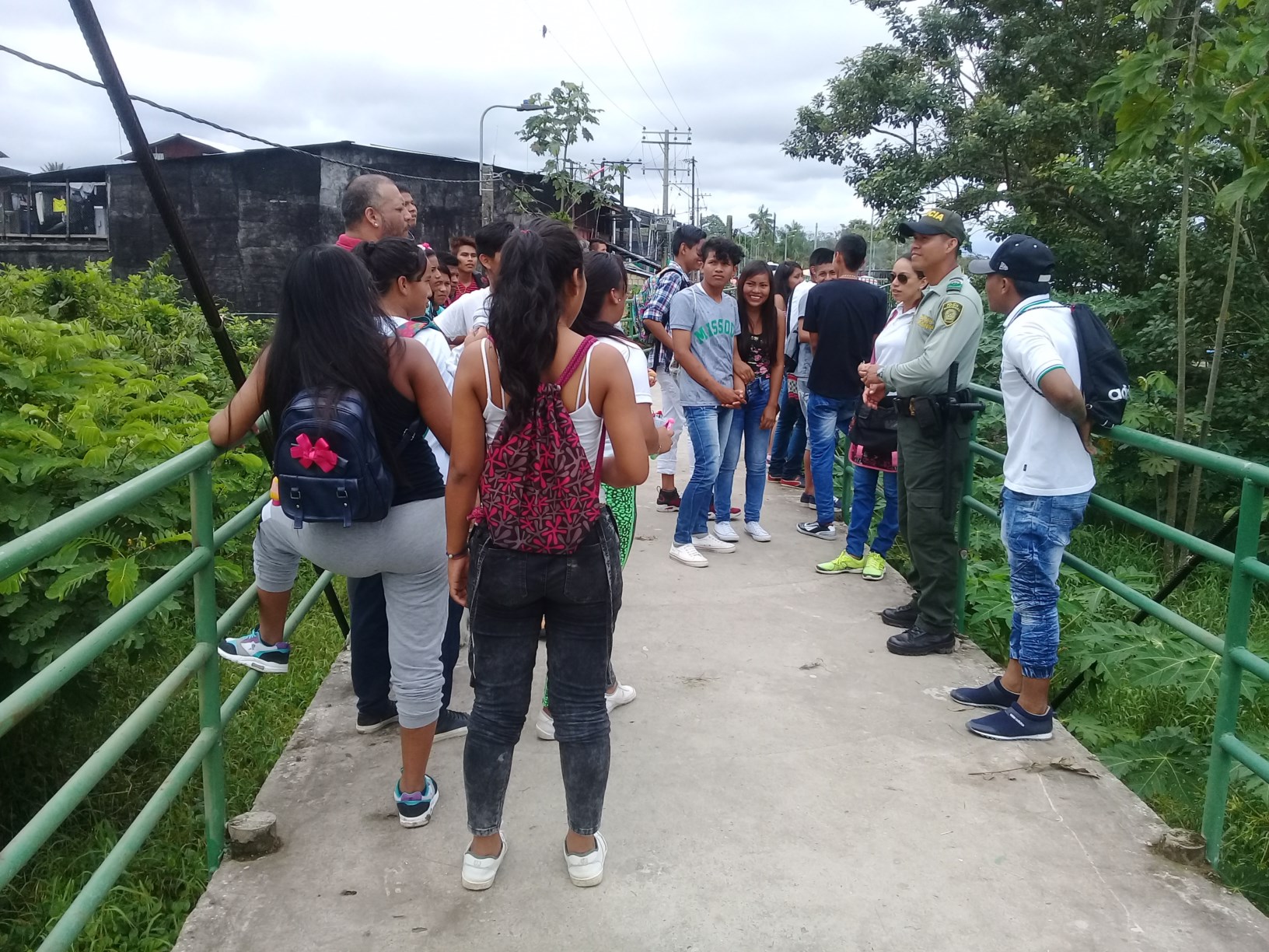 Jóvenes Amigos Del Turismo