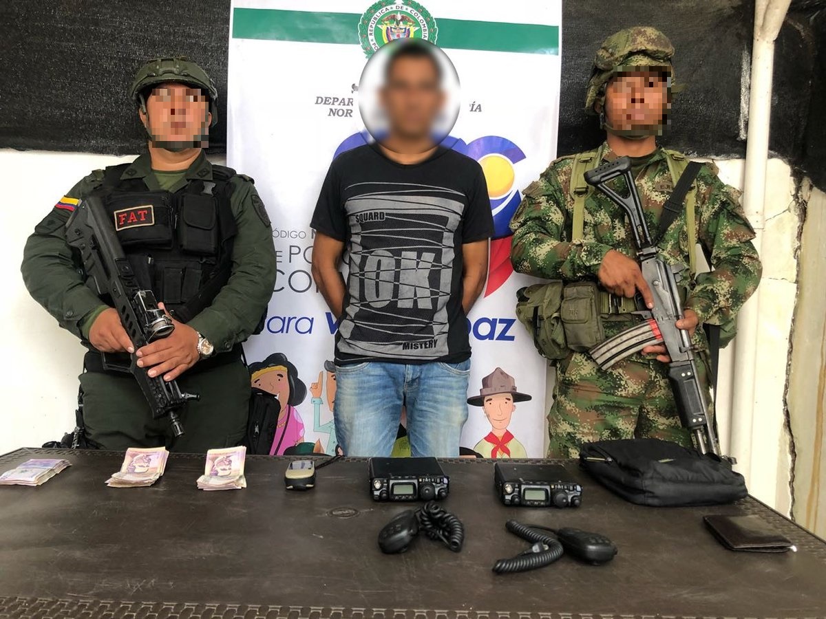 Un-hombre-capturado-por-utilización-ilícita-de-comunicaciones-en-el-municipio-de-El-Tarra