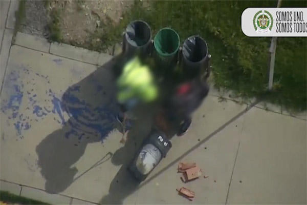 Somos uno, somos todos contra el terrorismo urbano