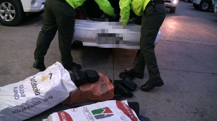 Le encontraron droga en el taxi