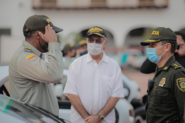 Vehículos-eléctricos-para-la-vigilancia-en-el-centro-histórico