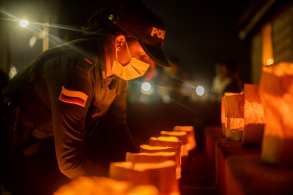 Encendemos una luz en conmemoración del Día Nacional de la Memoria y la Solidaridad con las Víctimas del Conflicto Armado