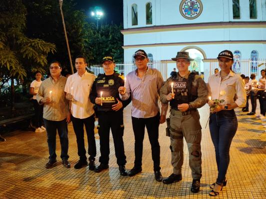 Velatón por policías muertos 