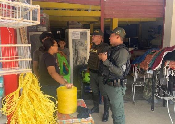 Visita a los establecimientos abiertos al público, con el fin de brindar charlas