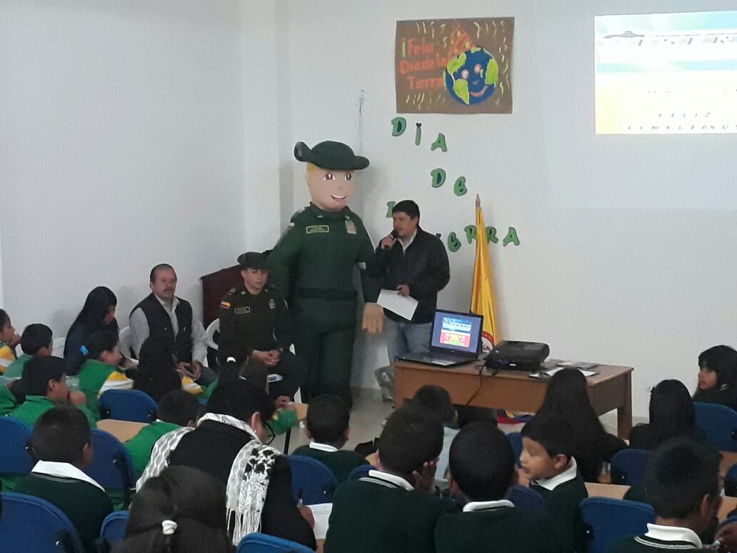 Campañas de concientizacion en los colegios del Departamento