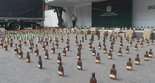 241115-incautacion-licor-adulterado-cucuta