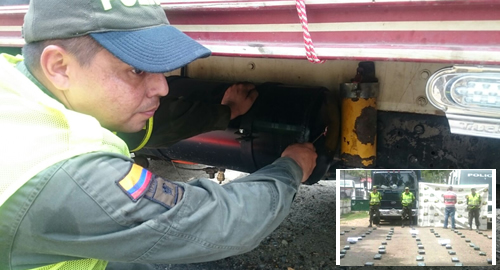 POLICIA NACIONAL50 KILOS-MARIIHUANA-CALDAS-VIAS