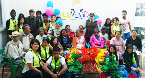 030915-actividad-ancianos-narino-recreacion