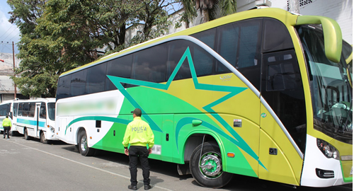 POLICIA NACIONAL-DIJIN-OCUPACION-TRES BUSES-TRASHUMANCIA ELECTORAL-PURIFICACION