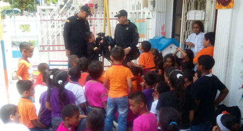 090915-actividad-comunitaria-esmad-jardin