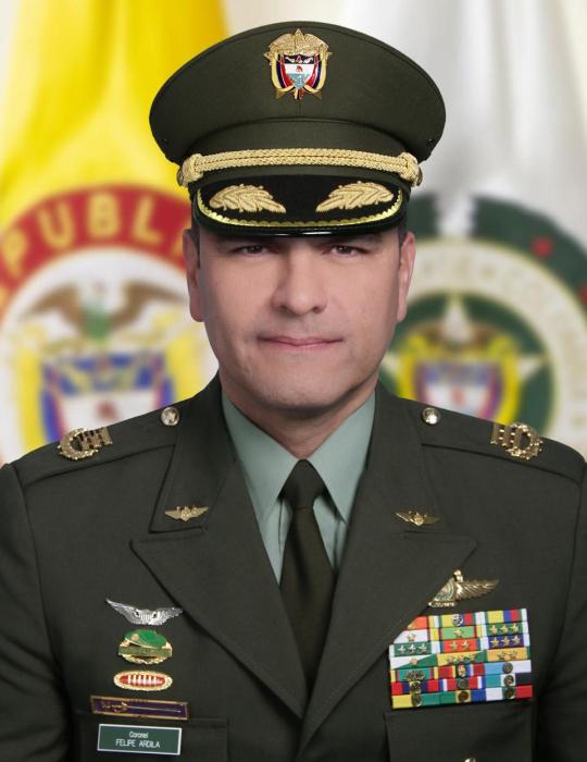 Comandante Departamento de Polic&iacute;a Vaup&eacute;s    